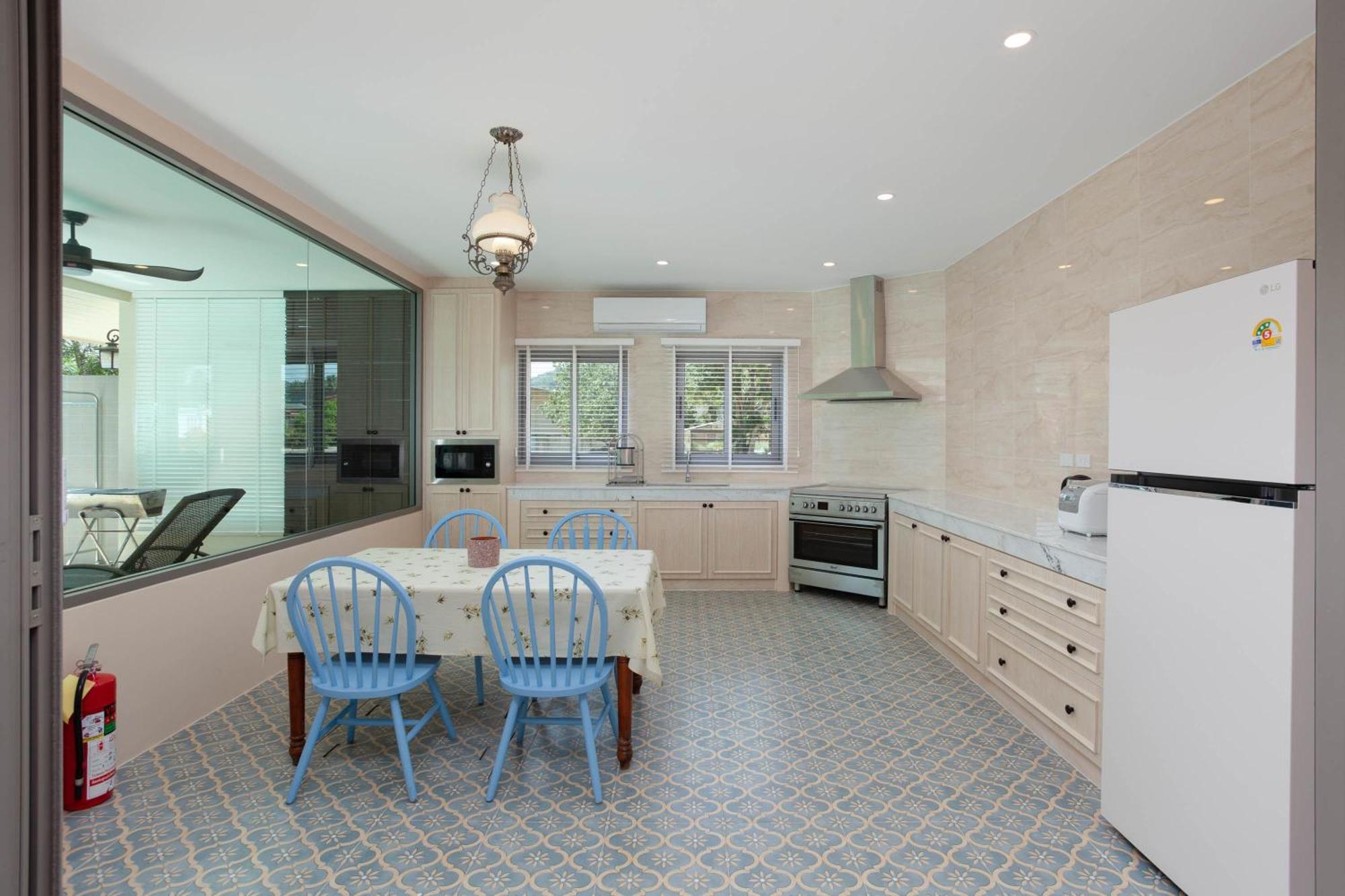 Rawai Fisherman Way Beach Villa חדר תמונה
